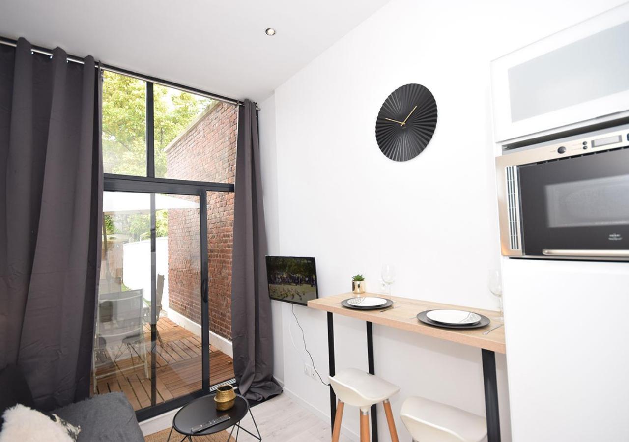 Hyper Centre Valenciennes - Wifi - Terrasse - Tramway - Lerelaisdodile2 Apartment Ngoại thất bức ảnh
